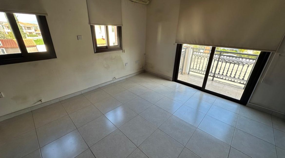 WhatsApp Image 2026-02-26 at 9.27.42 PM (4)